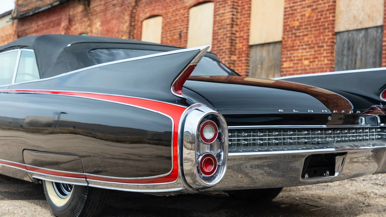 1960 Cadillac Eldorado 4th Gen - Image 12 of 13