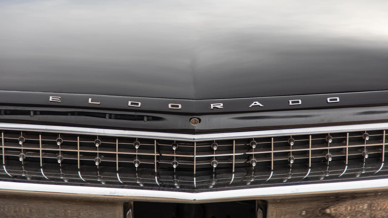 1960 Cadillac Eldorado 4th Gen - Image 9 of 13