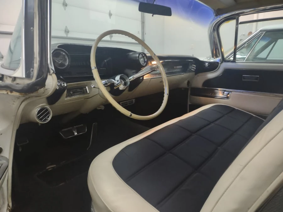 1960 Cadillac Sixty Special - Image 13 of 25