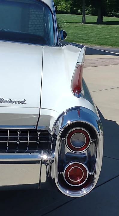 1960 Cadillac Sixty Special - Image 6 of 25