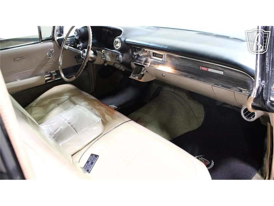 1960 Cadillac Fleetwood - Image 15 of 31