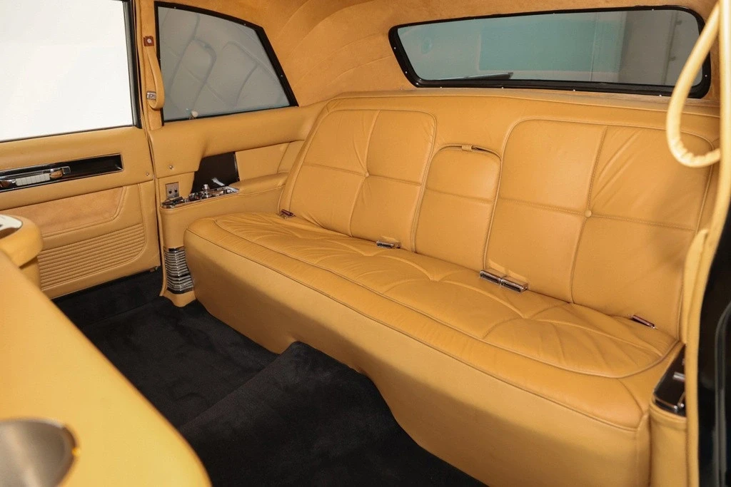 1960 Cadillac Sixty Special - Image 5 of 12