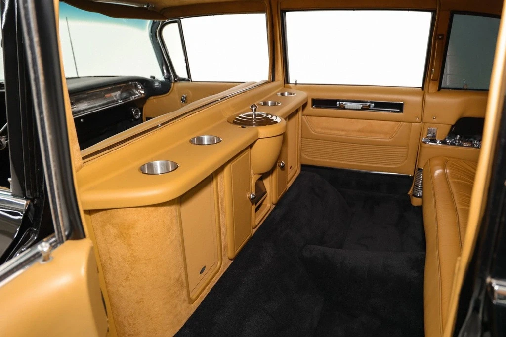 1960 Cadillac Sixty Special - Image 4 of 12