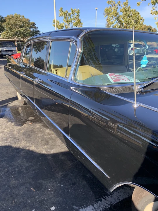 1960 Cadillac Series 70 & 75 - Image 11 of 31