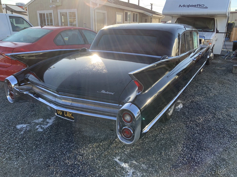 1960 Cadillac Series 70 & 75 - Image 6 of 31