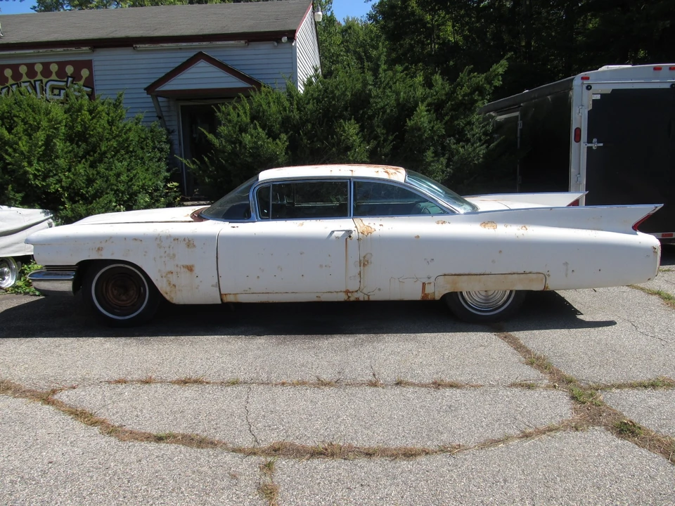 1960 Cadillac - Image 4 of 19
