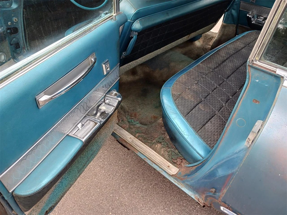 1960 Cadillac DeVille 1st Gen - Image 15 of 20