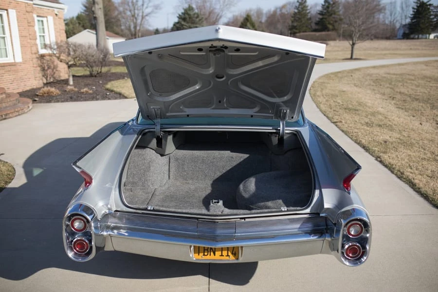 1960 Cadillac Sixty Special - Image 23 of 24