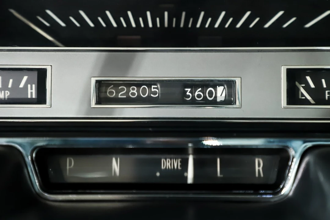 1960 Cadillac Series 62 5th Gen - Image 3 of 31
