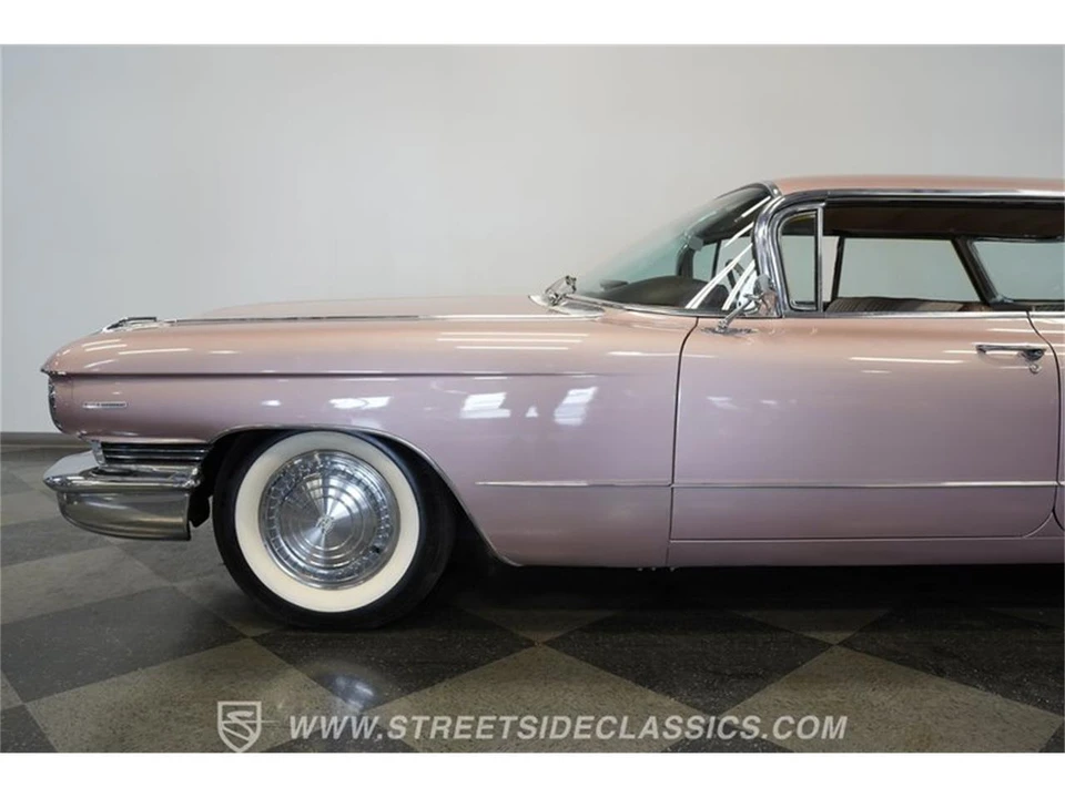 1960 Cadillac Series 62 5th Gen - Image 25 of 31