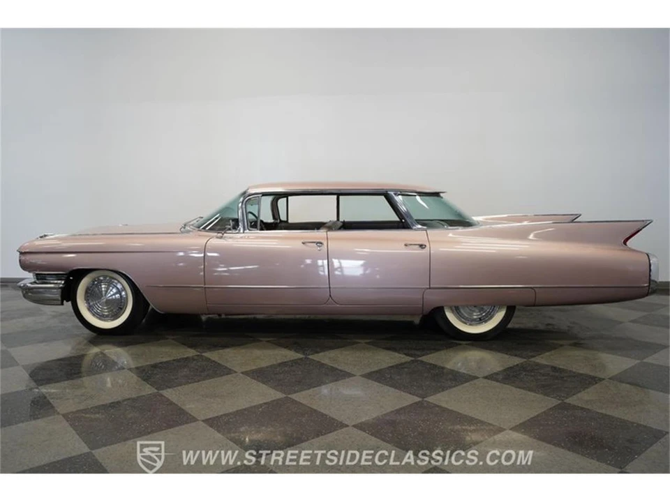 1960 Cadillac Series 62 5th Gen - Image 2 of 31