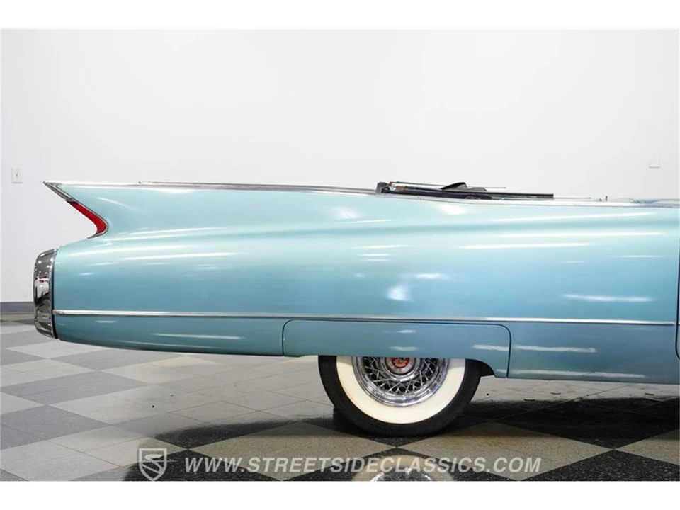 1960 Cadillac Series 62 5th Gen - Image 28 of 31