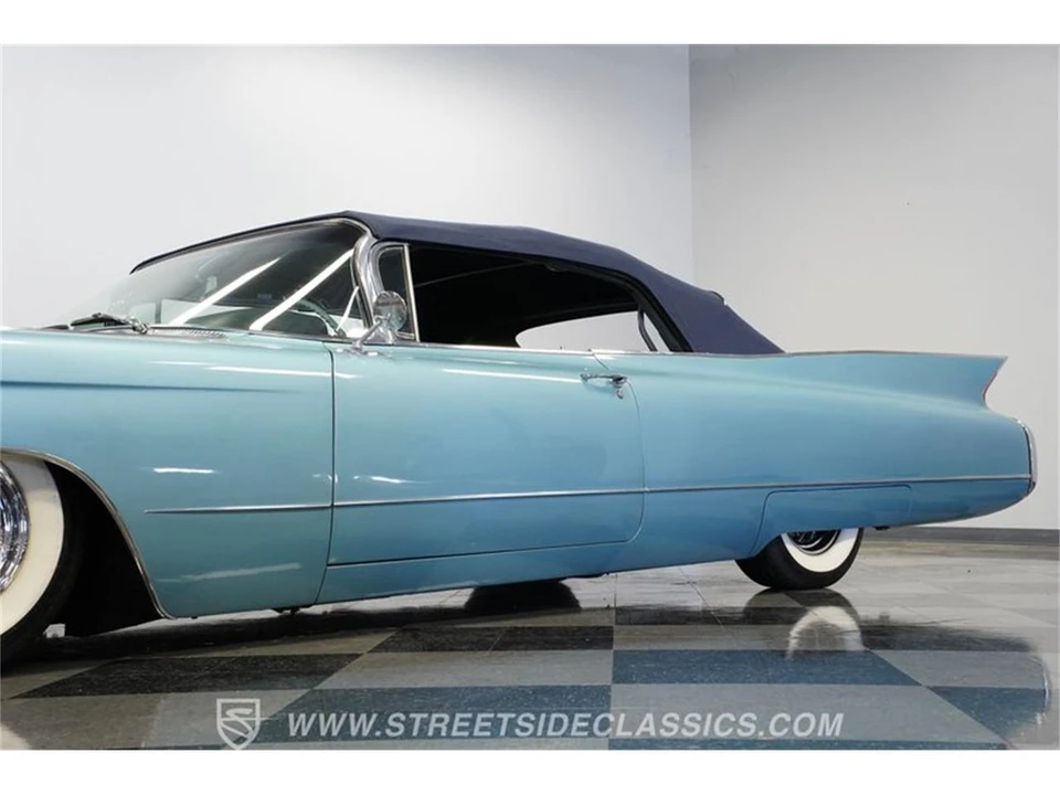 1960 Cadillac Series 62 5th Gen - Image 21 of 31