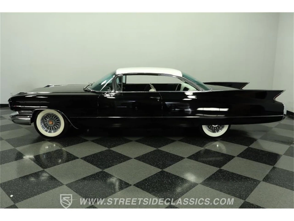 1960 Cadillac Series 62 5th Gen - Image 2 of 31