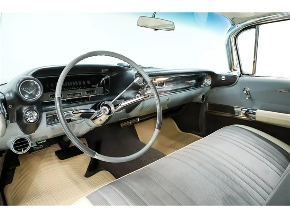 1960 Cadillac Series 62 5th Gen - Image 2 of 31