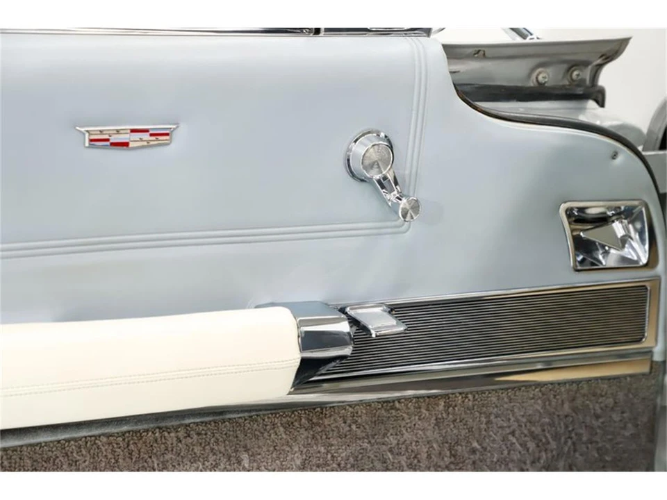 1960 Cadillac Series 62 5th Gen - Image 9 of 31
