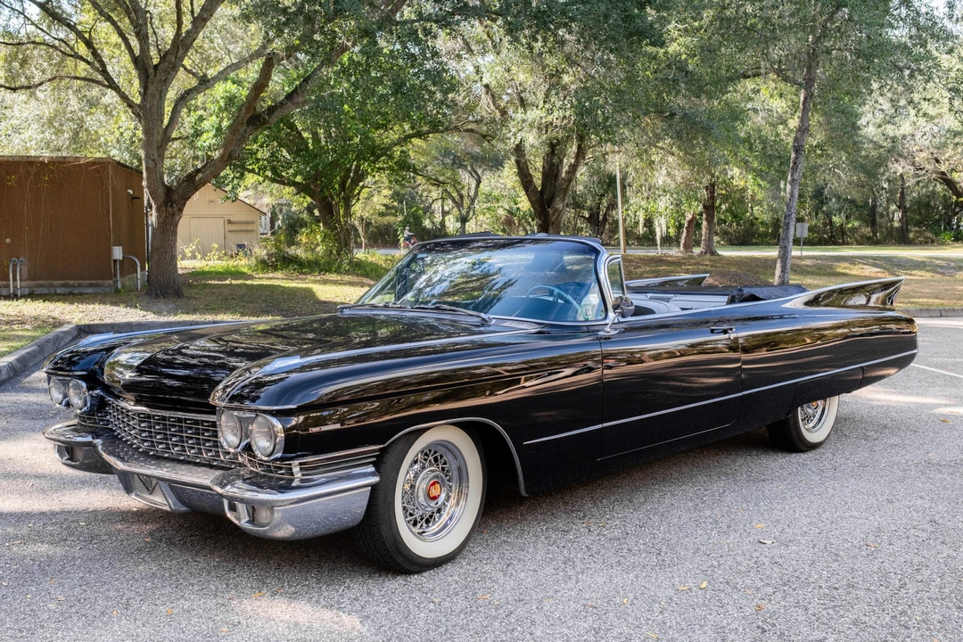 1960 Cadillac Series 62 5th Gen - Image 9 of 31