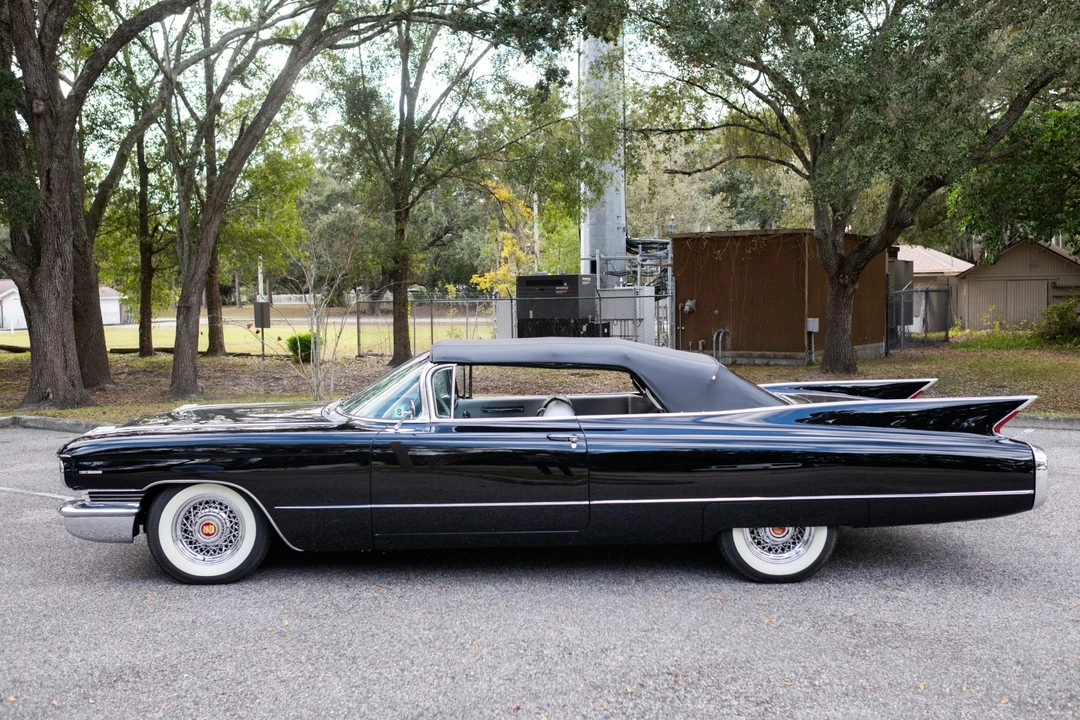 1960 Cadillac Series 62 5th Gen - Image 3 of 31