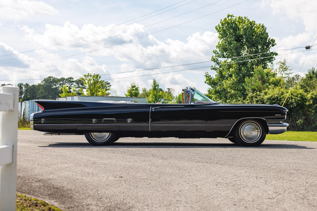 1960 Cadillac Series 62 5th Gen - Image 15 of 31