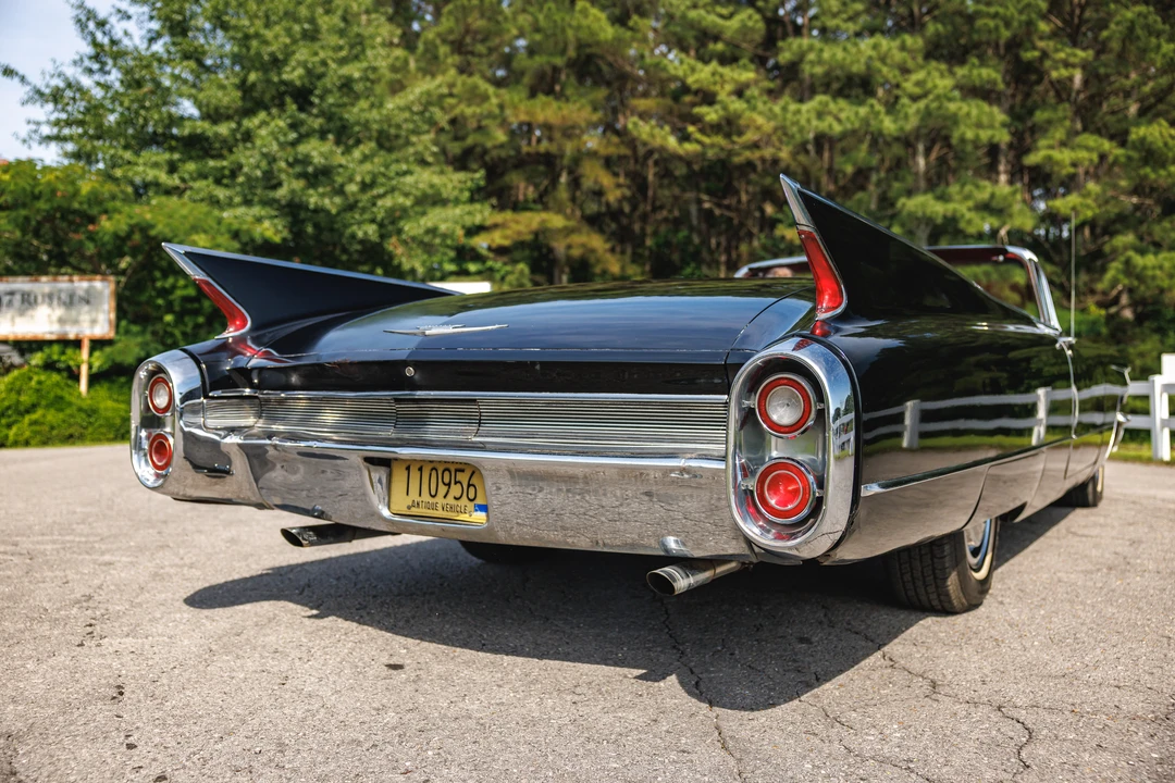 1960 Cadillac Series 62 5th Gen - Image 3 of 31