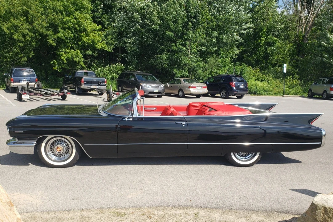 1960 Cadillac Series 62 5th Gen - Image 13 of 31
