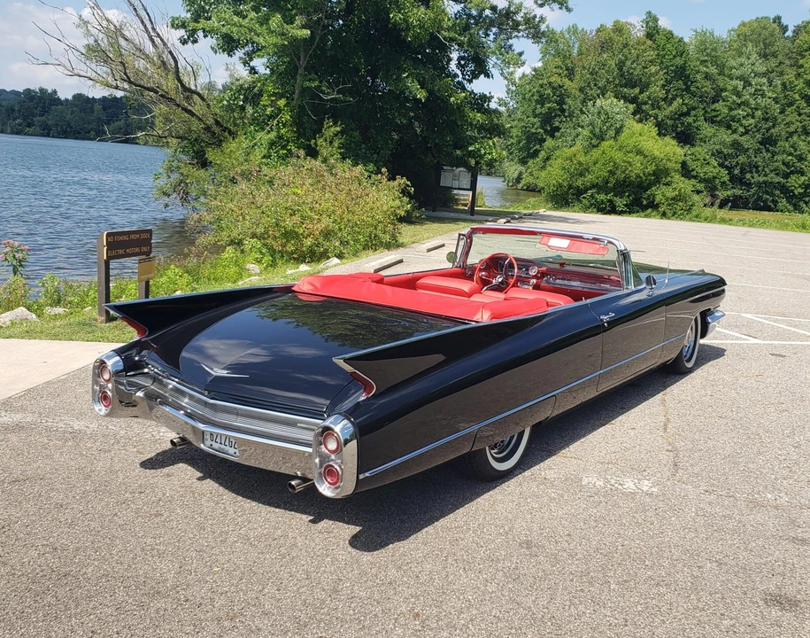 1960 Cadillac Series 62 5th Gen - Image 9 of 31
