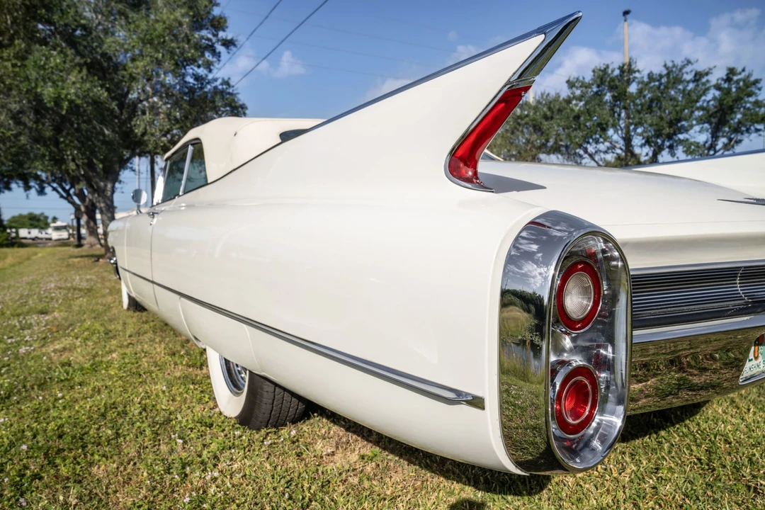 1960 Cadillac Series 62 5th Gen - Image 10 of 31