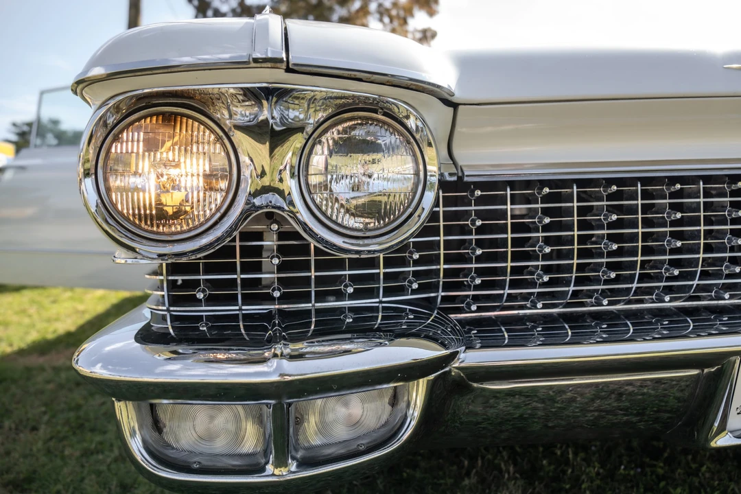 1960 Cadillac Series 62 5th Gen - Image 14 of 31