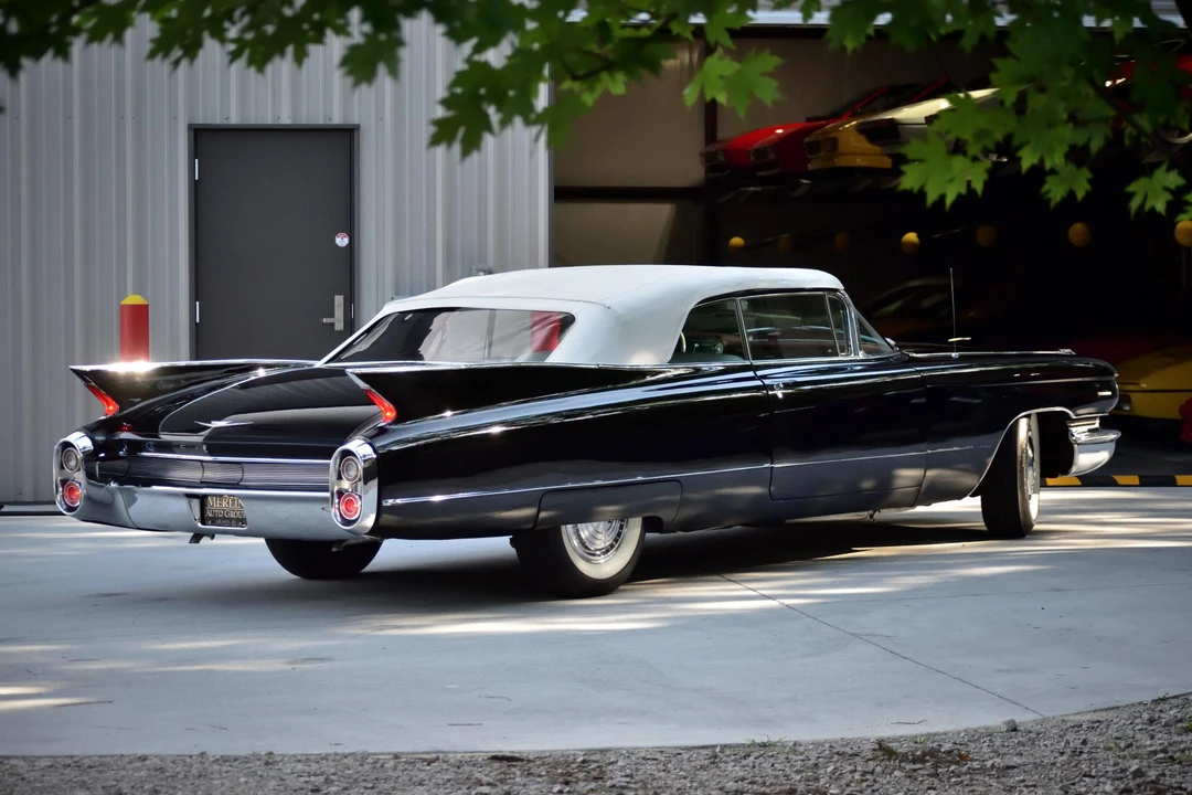 1960 Cadillac Series 62 5th Gen - Image 15 of 31
