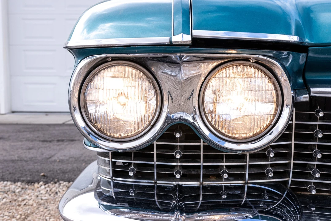 1960 Cadillac Series 62 5th Gen - Image 17 of 31