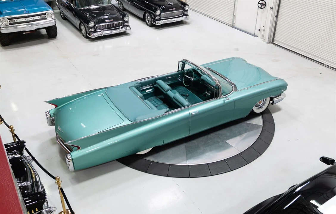 1960 Cadillac Series 62 5th Gen - Image 14 of 31