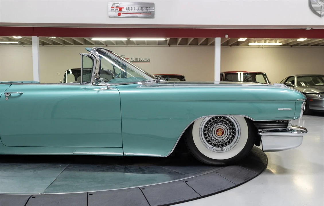1960 Cadillac Series 62 5th Gen - Image 26 of 31