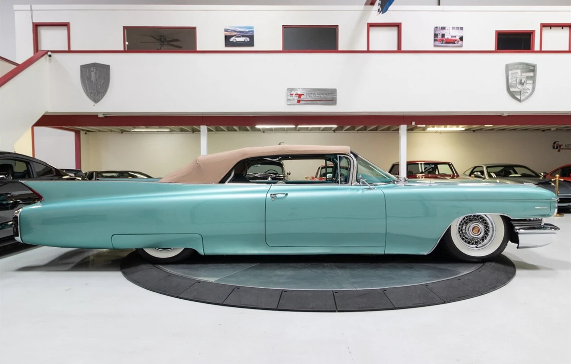 1960 Cadillac Series 62 5th Gen - Image 11 of 31