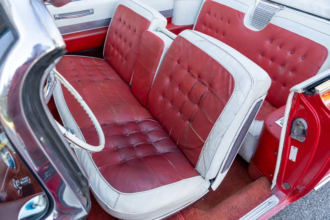 1960 Cadillac Series 62 5th Gen - Image 29 of 31