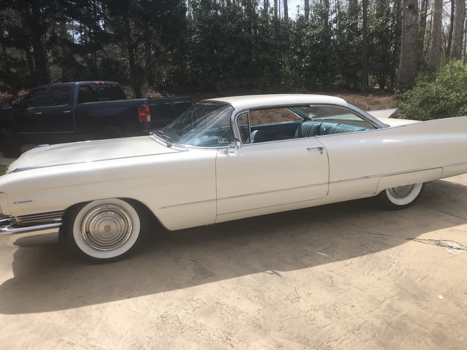 1960 Cadillac Series 62 5th Gen - Image 13 of 31