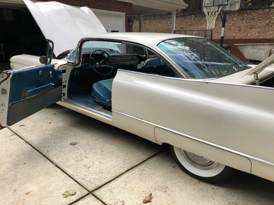 1960 Cadillac Series 62 5th Gen - Image 30 of 31