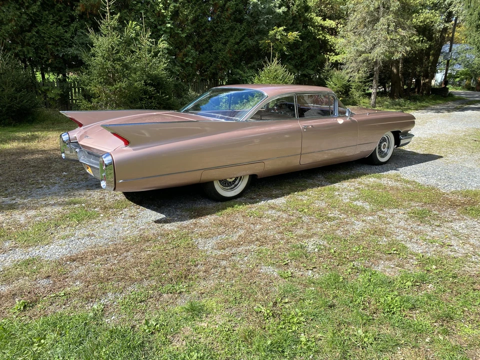 1960 Cadillac Series 62 5th Gen - Image 12 of 31