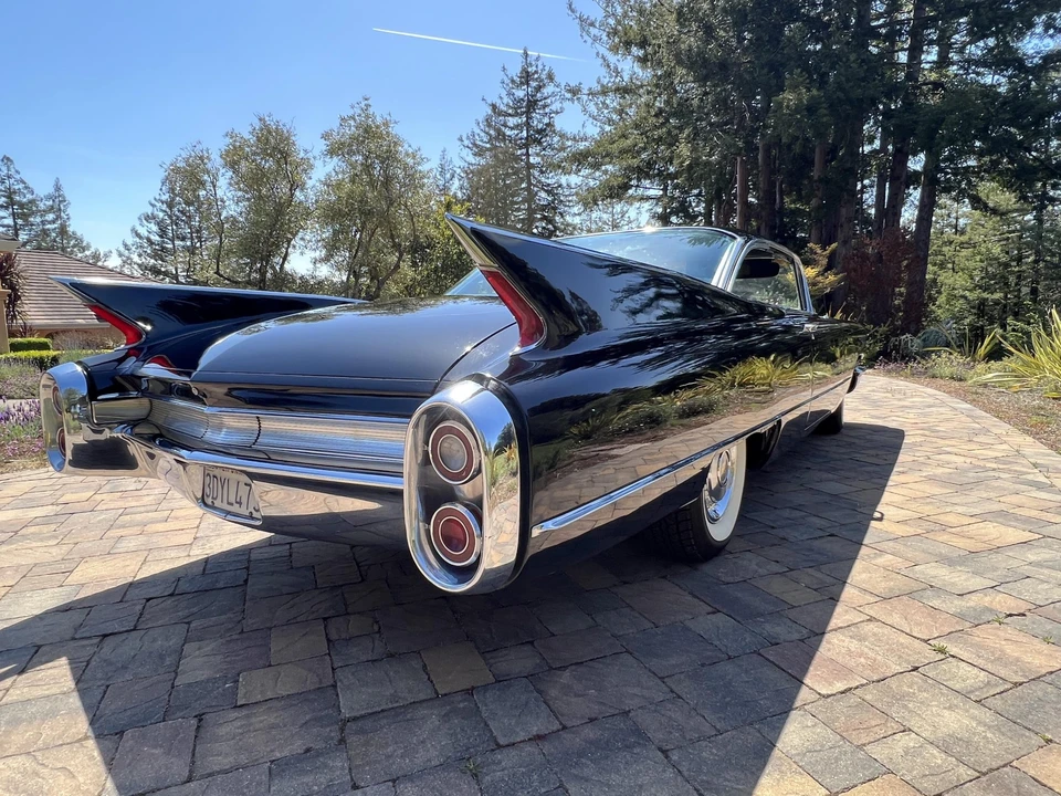 1960 Cadillac Series 62 5th Gen - Image 30 of 31