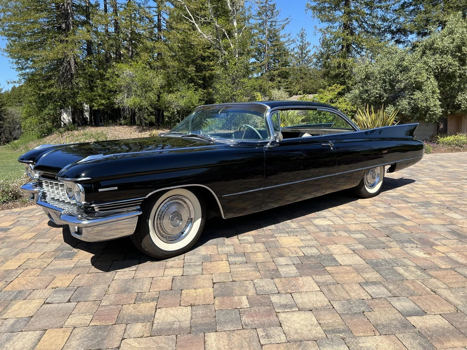 1960 Cadillac Series 62 5th Gen - Image 2 of 31
