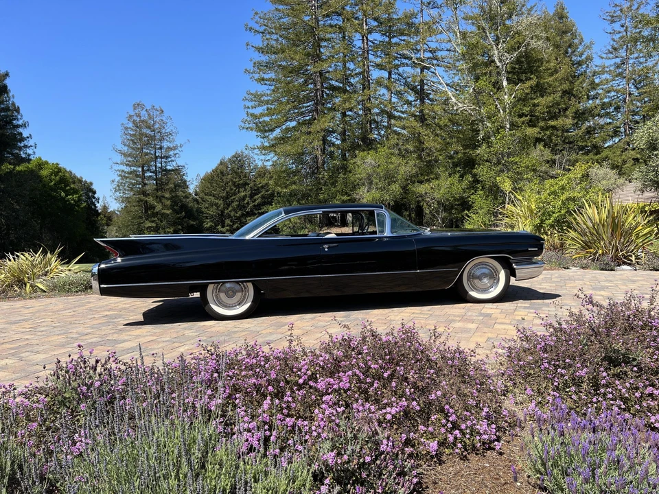 1960 Cadillac Series 62 5th Gen - Image 18 of 31