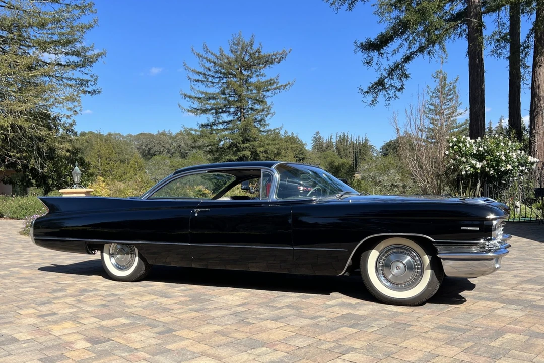 1960 Cadillac Series 62 5th Gen - Image 17 of 31