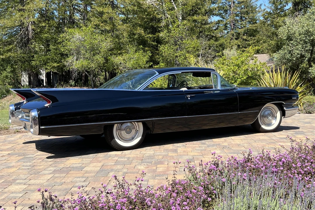 1960 Cadillac Series 62 5th Gen - Image 20 of 31