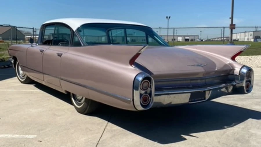 1960 Cadillac Series 62 5th Gen - Image 3 of 8