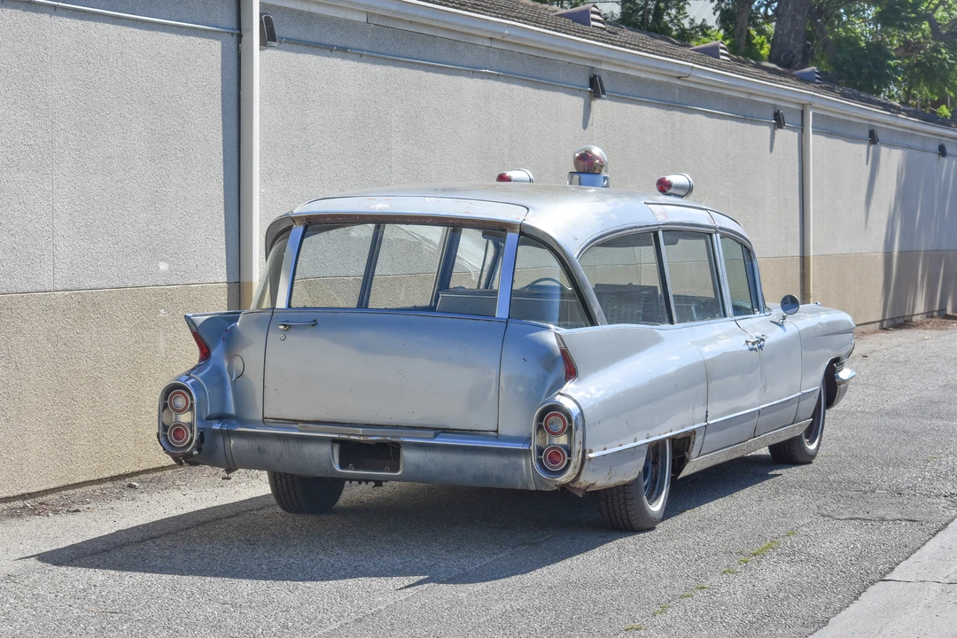 1960 Cadillac Series 70 & 75 - Image 3 of 31
