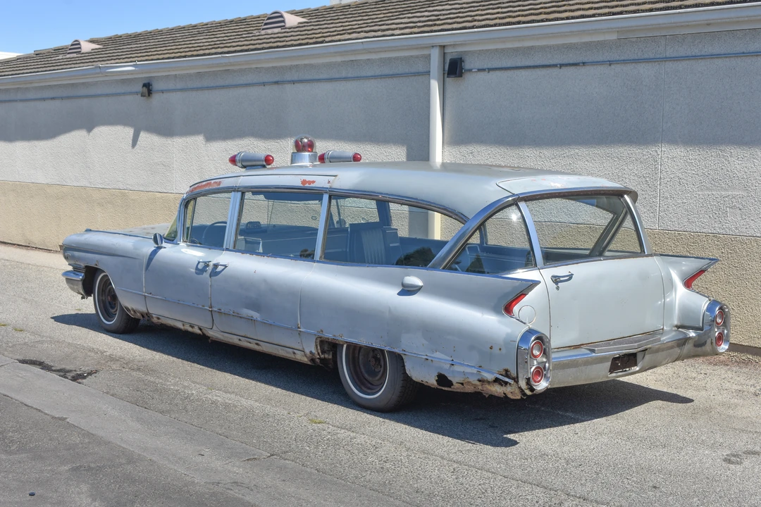 1960 Cadillac Series 70 & 75 - Image 6 of 31