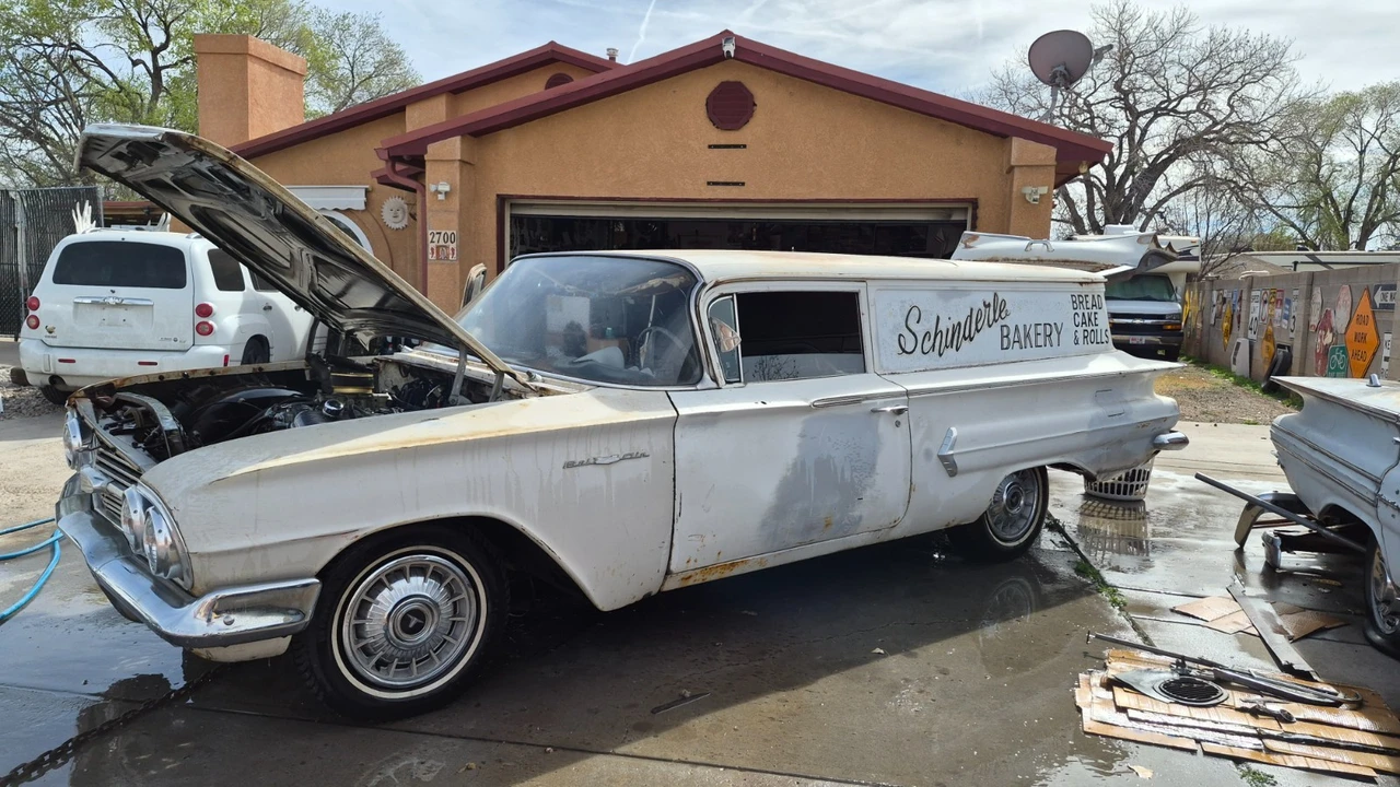 1960 Chevrolet Biscayne - Image 3 of 21