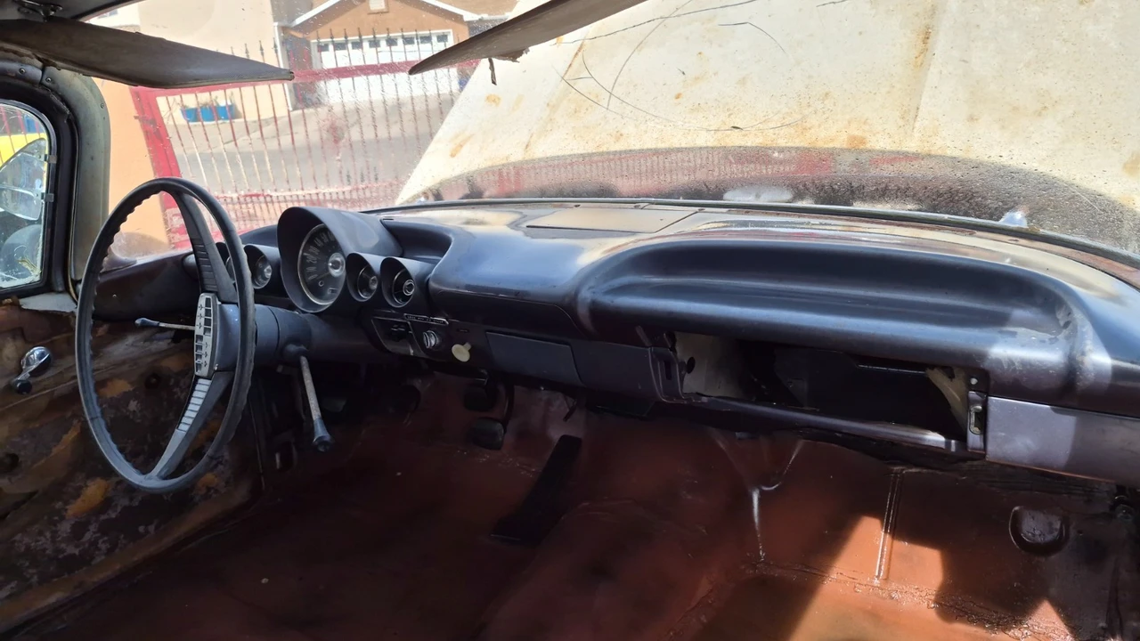 1960 Chevrolet Biscayne - Image 6 of 21