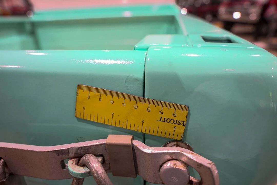 1960 Chevrolet Task Force - Image 31 of 31
