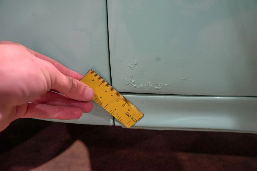 1960 Chevrolet Task Force - Image 28 of 31