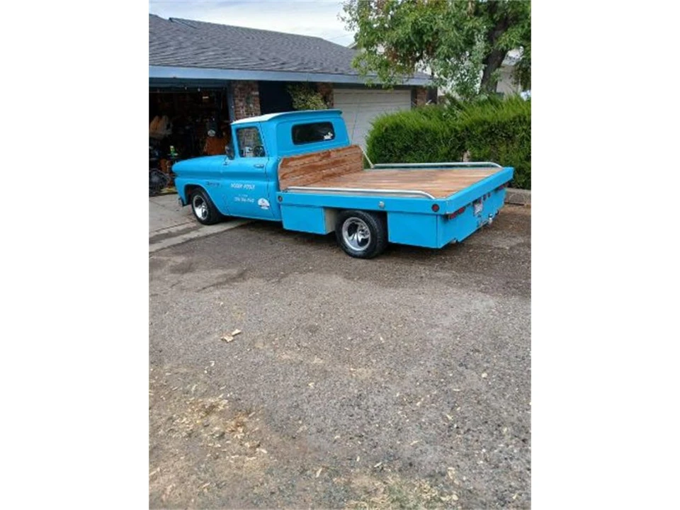 1960 Chevrolet Task Force - Image 3 of 4